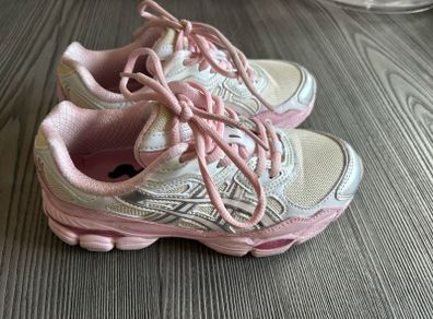 Asics Gel Pink girls UK size 3