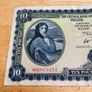 Irish Lady Lavery 10 Pound Banknote Image 4
