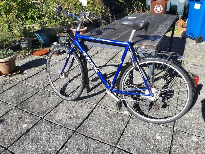 Vintage Trek 7300 Alpha Series