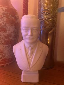 Bust of Arthur Griffith