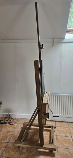artist easel