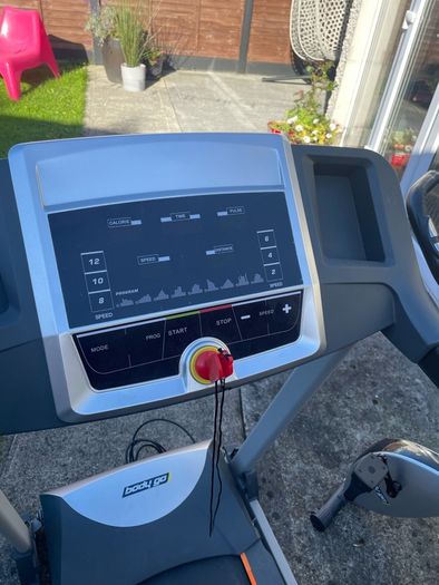treadmill and exercise bike