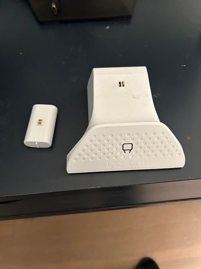 Xbox Series X 1TB  Fully Working   Battery Packs Included  Controller has some stick drift