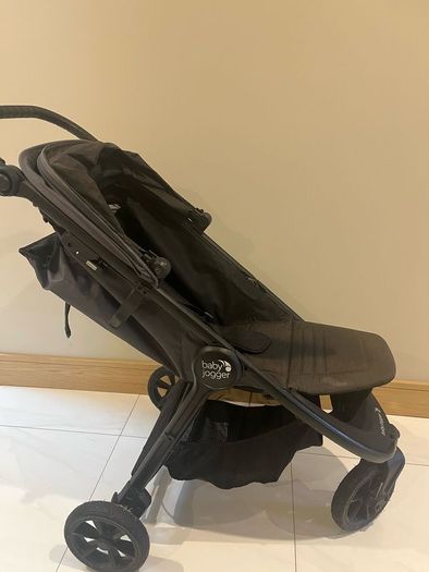 Baby Jogger Gt2 stroller