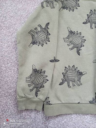 boy's jumper. Age 7/8