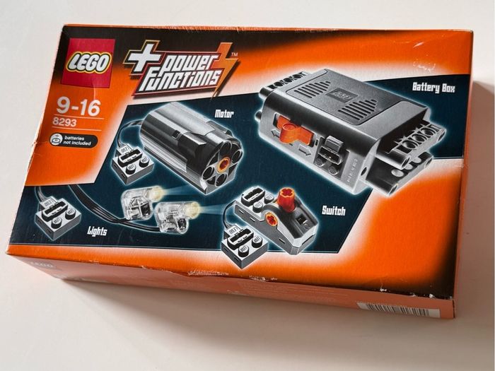 LEGO 8293 Power Functions Motor Set - Factory Sealed-Retired 2008-Rare Technic Collectible