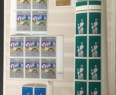 1970-1990s Ireland Used and Mint in Blue 32 page 16 leave Stamp Stockbook