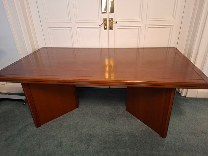 Office Furniture, Board room contents