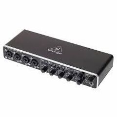 Behringer UMC404HD for Parts
