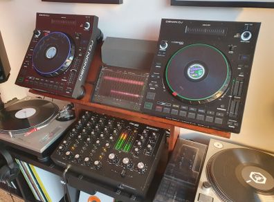 Full DJ Setup