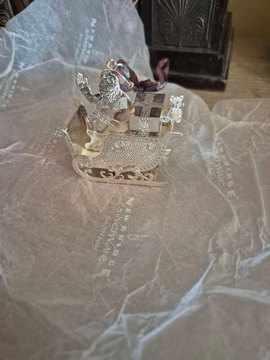 Santa Sleigh  Christmas Decoration
