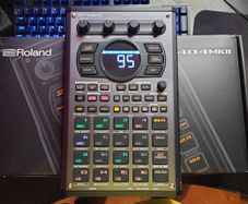 Roland SP404 MkII Sampler