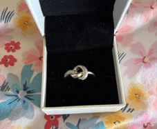 Pandora Womens Silver Crossover Sparkly Ring- Size 58 Brand New