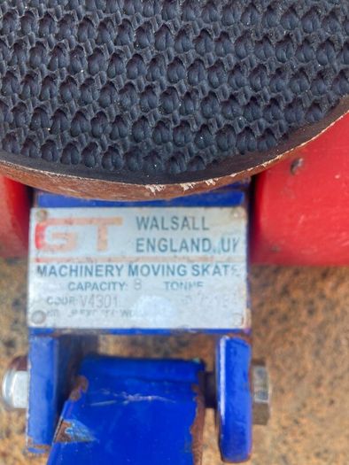 Machine Moving Skates set