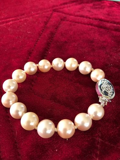 Ralph Lauren pearl bracelet