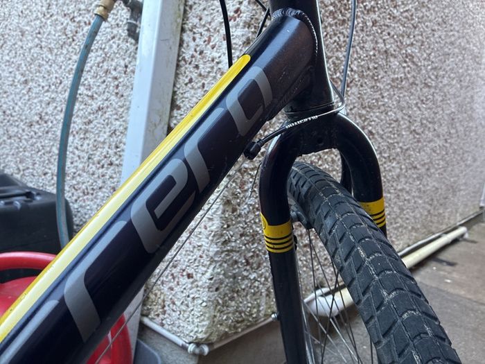 Men's Bike Carrera