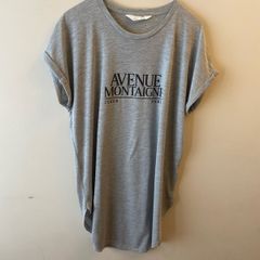 Grey T-shirt (size 12-14)