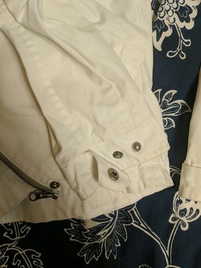 Light Jacket (wind proof and light rain proof)
