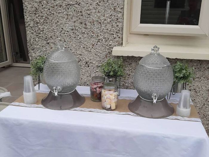 drinks dispenser