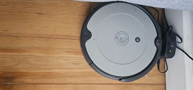 irobot roomba 698
