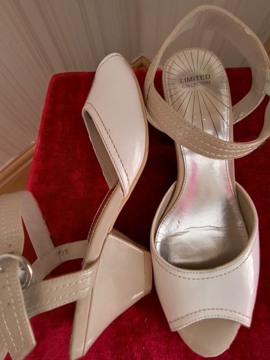 Boots, Shoes, 5, Reduced