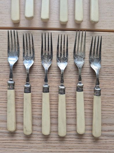 Vintage set of 6 Firth Staybrite Fish Cutlery Set