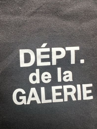 Gallery Dept Dept De La Galerie Tee Shirt