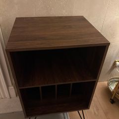 Record player stand with vinyl storage