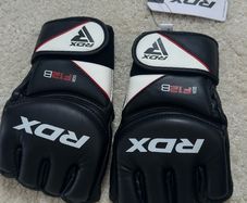 RDX MMA Gloves GGR-F12B Black & White Size L - Brand New NWT