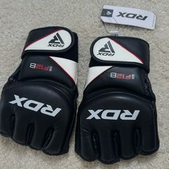 RDX MMA Gloves GGR-F12B Black & White Size L - Brand New NWT