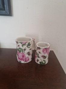 pottery jugs