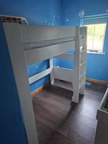 Highrise Bed