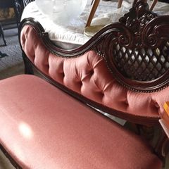 Vintage hall sofa xx very neat size xx