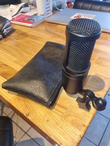 Audiotechnica AT2020 condenser mic
