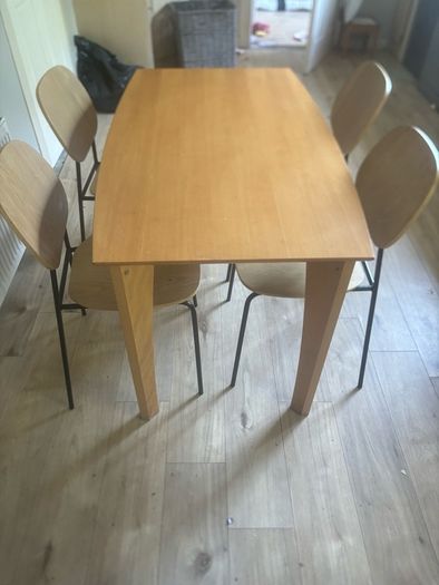 table and chairs