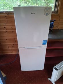 Fridge freezer