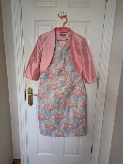Pink flowery dress
