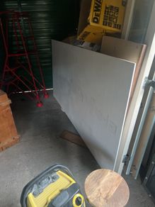 Tile board