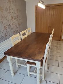 Dining Table and 6 Chairs