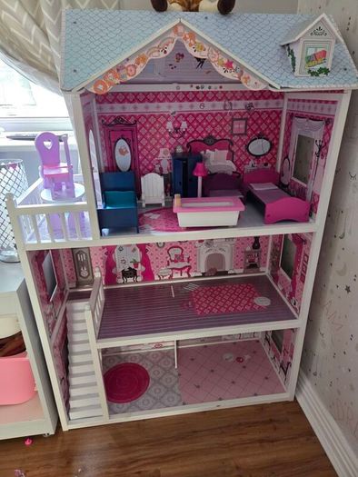 Dolls house