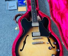 Gibson ES 335 - 2021 Standard Dot Gloss - Mint