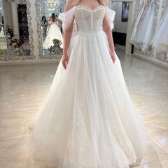 Wedding dress Sky by Eva Lendel