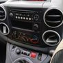 van Image 5
