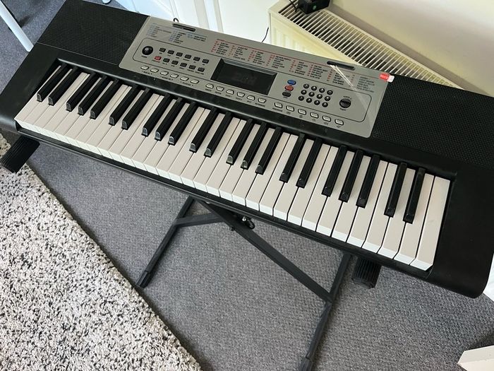 Electric keyboard & Stand