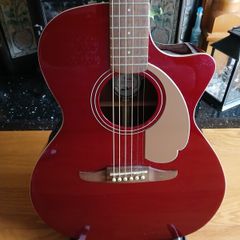 Fender Newporter semi Acoustic