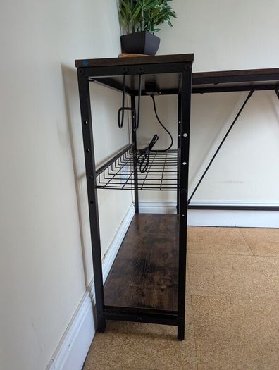 L-Shaped Corner Desk
