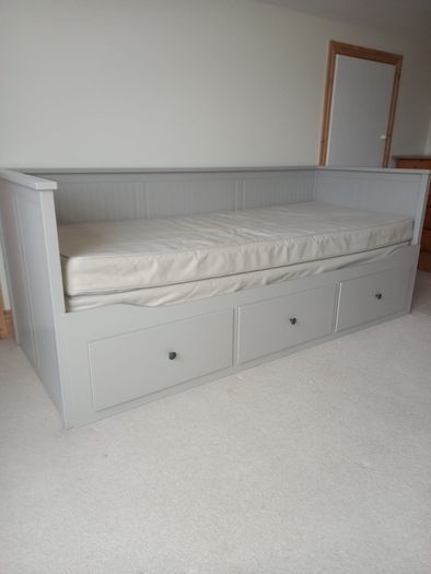 Ikea Hemnes Day Bed