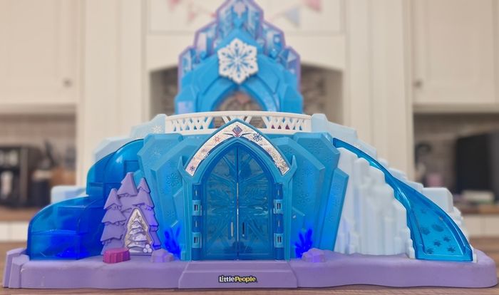 Fisher price Disney Frozen Elsa's Ice Palace