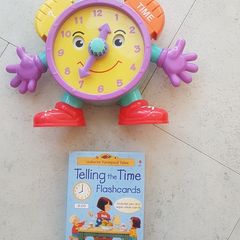 Tell The Time Talking Clock and Flashcards