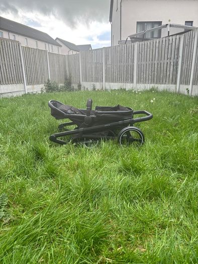 Single pram